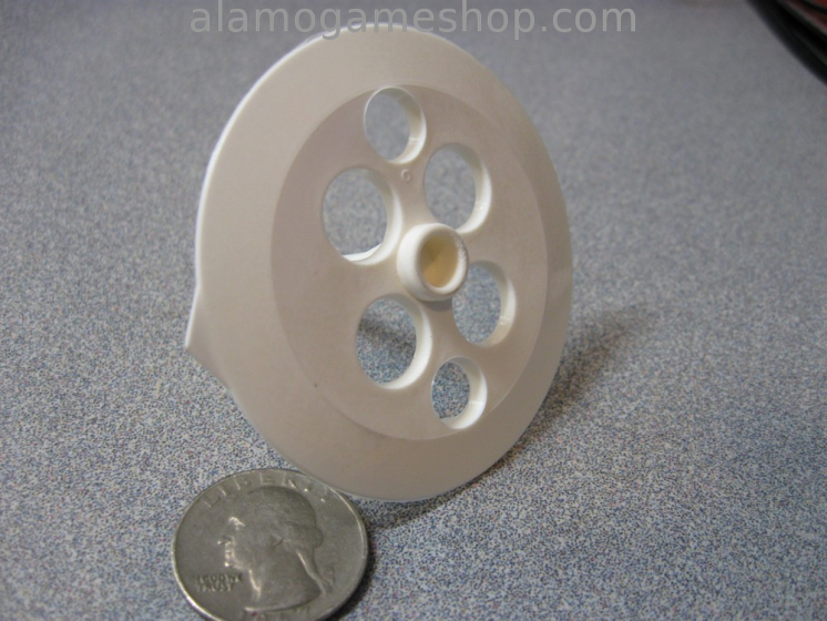 (image for) Pop Bumper Skirt, White with pointer tip