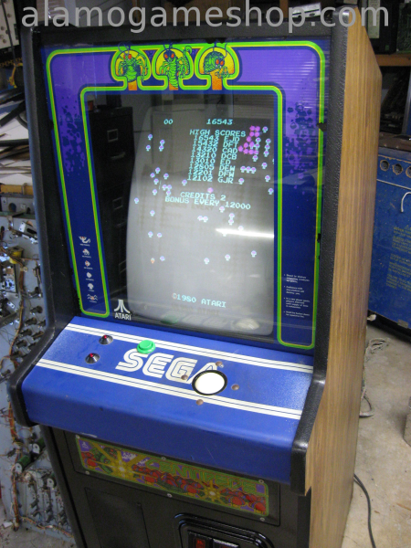 (image for) Centipede Video Game by Atarii 1980