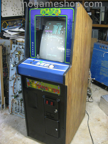 (image for) Centipede Video Game by Atarii 1980 - Click Image to Close