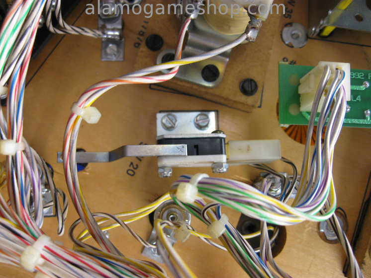 (image for) Gladiators Pinball by Gottlieb/Premier 1