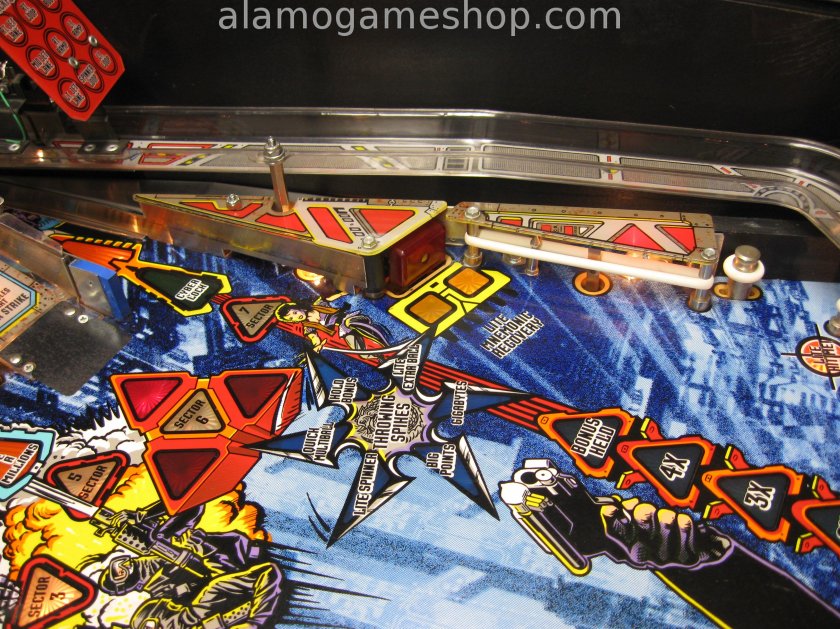 Johnny Mnemonic Pinball by Williams 1995 - Click Image to Close