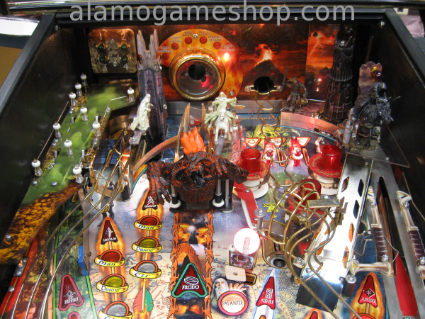 (image for) The Lord of the Rings Pinball - Stern Pi