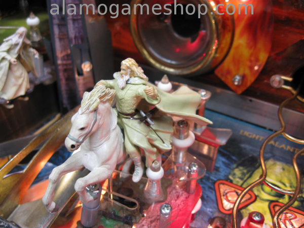 (image for) The Lord of the Rings Pinball - Stern Pi