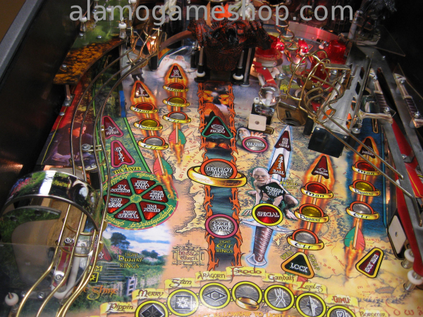 (image for) The Lord of the Rings Pinball - Stern Pi