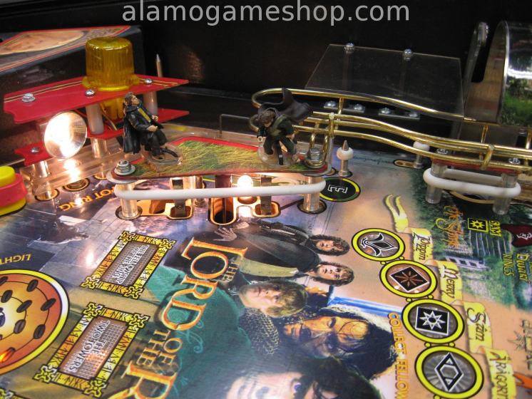 (image for) The Lord of the Rings Pinball - Stern Pi