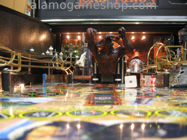 (image for) The Lord of the Rings Pinball - Stern Pi