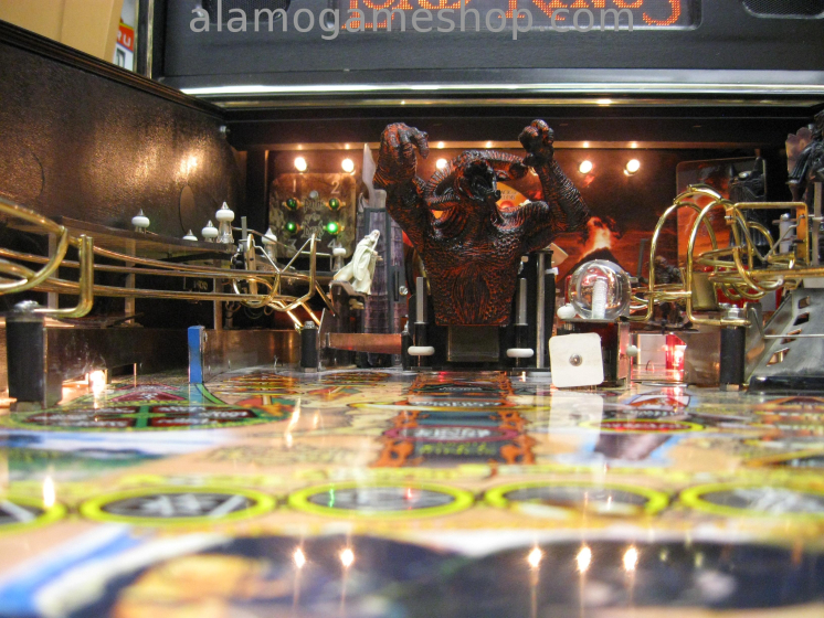 (image for) The Lord of the Rings Pinball - Stern Pi