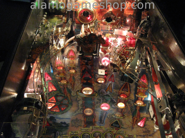 (image for) The Lord of the Rings Pinball - Stern Pi