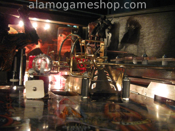 (image for) The Lord of the Rings Pinball - Stern Pi