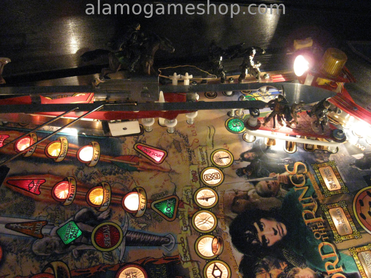 (image for) The Lord of the Rings Pinball - Stern Pi