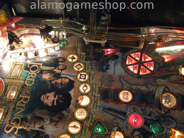 (image for) The Lord of the Rings Pinball - Stern Pi