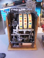 Mills War Eagle slot machine