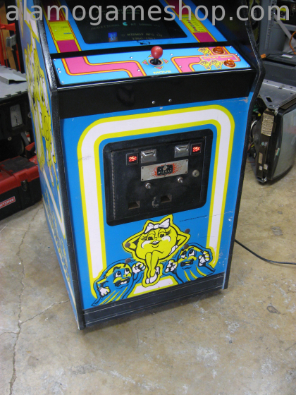 (image for) Ms Pac-Man video game by Midway 1982