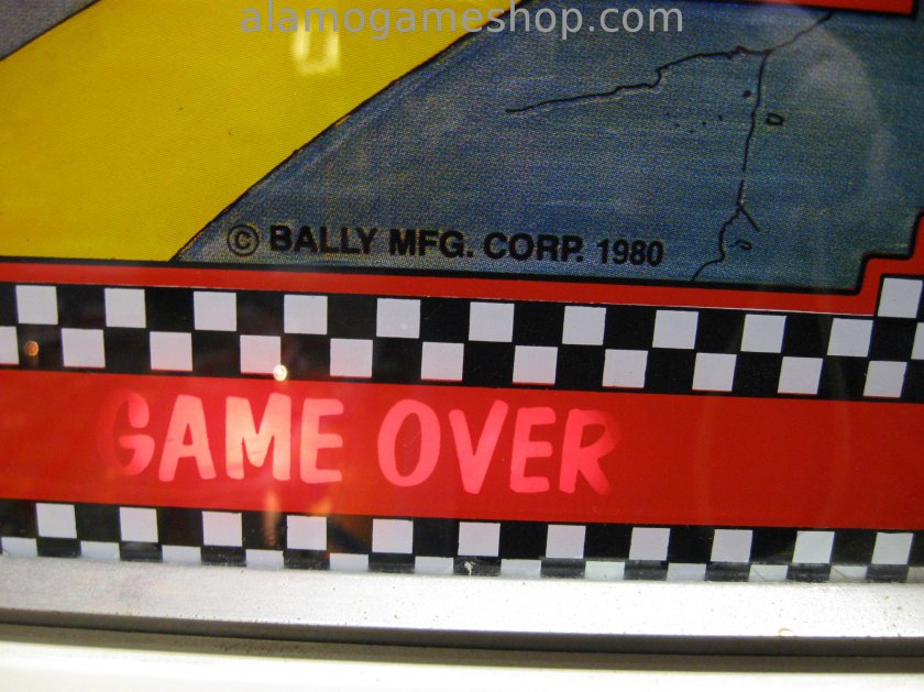 Ground Shaker by Bally from 1980 - Click Image to Close