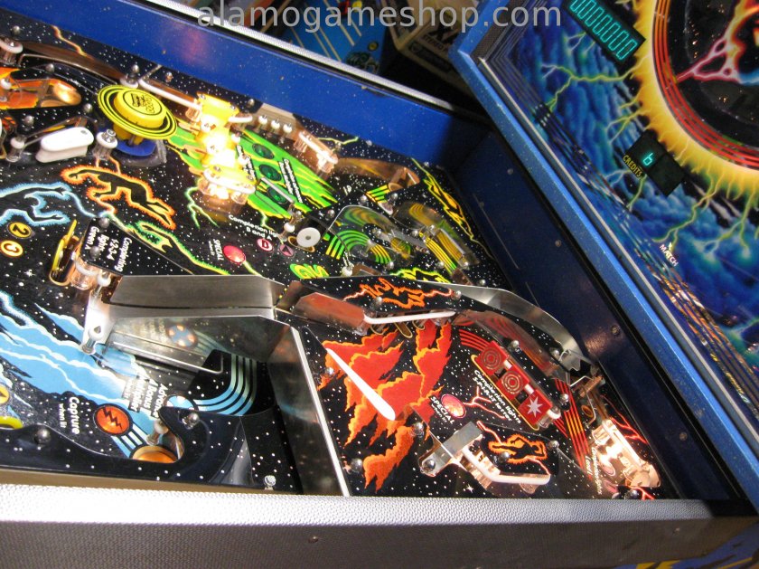 Spirit pinball by Gottlieb from 1982 - Click Image to Close