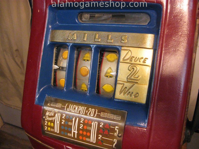 Mills Deuce 2 Wild slot machine 1948 - Click Image to Close