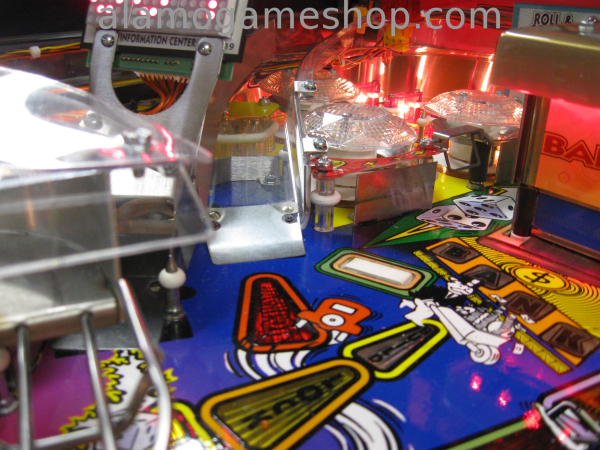 (image for) Monopoly pinball by Stern 2001