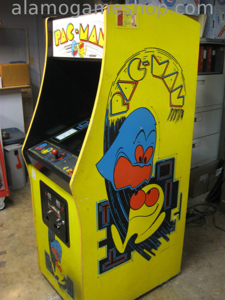 (image for) Pac-Man video game by Midway 1981