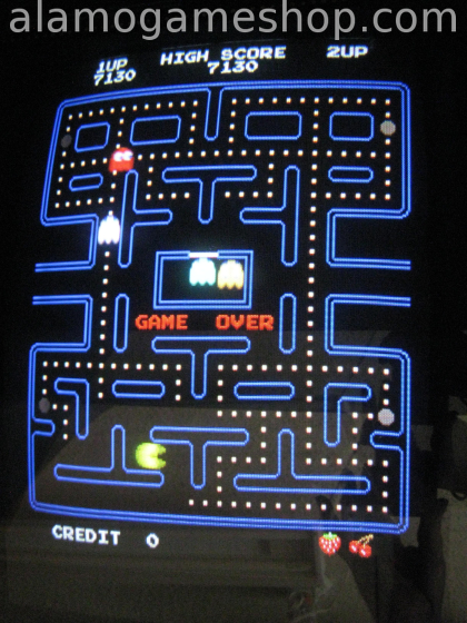 (image for) Pac-Man video game by Midway 1981