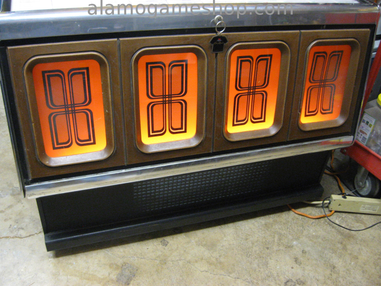 (image for) Rowe Jukebox model TI-1 made circa 1970