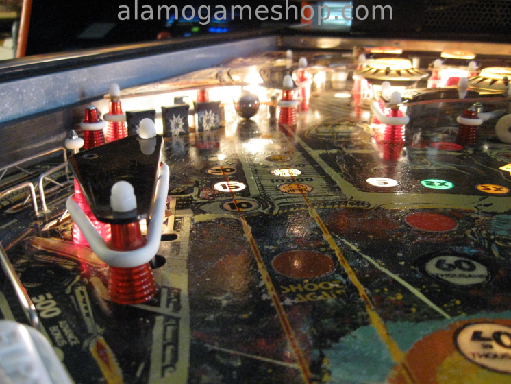 (image for) Space Invaders pinball by Bally 1980