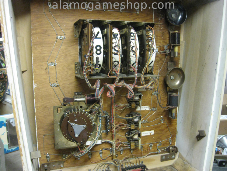 (image for) Square Head pinball by Gottlieb 1963