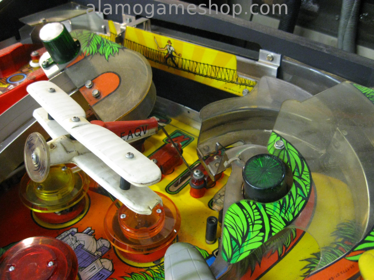 (image for) Indiana Jones pinball by Williams 1993