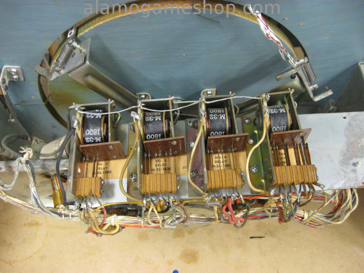 (image for) Extra Innings Man Running Unit by Willia