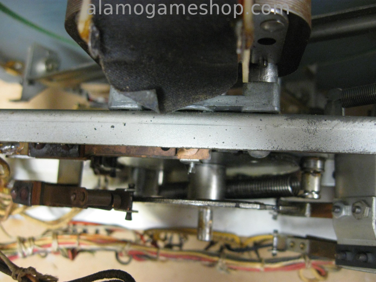 (image for) Extra Innings Man Running Unit by Willia