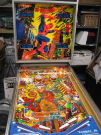 The Amazing Spiderman pinball by Gottlie