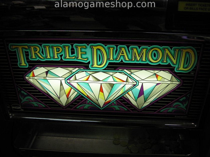 IGT Triple Diamond slot model s2000 - Click Image to Close