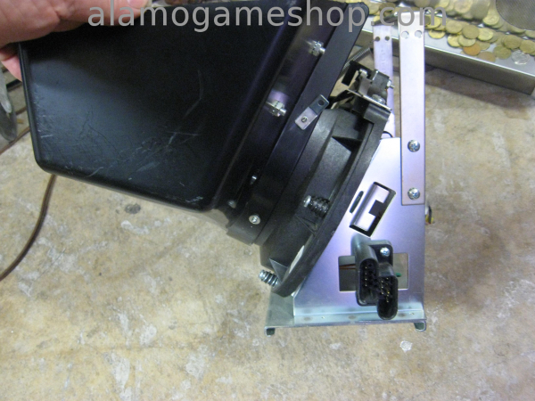 (image for) IGT Triple Diamond slot model s2000