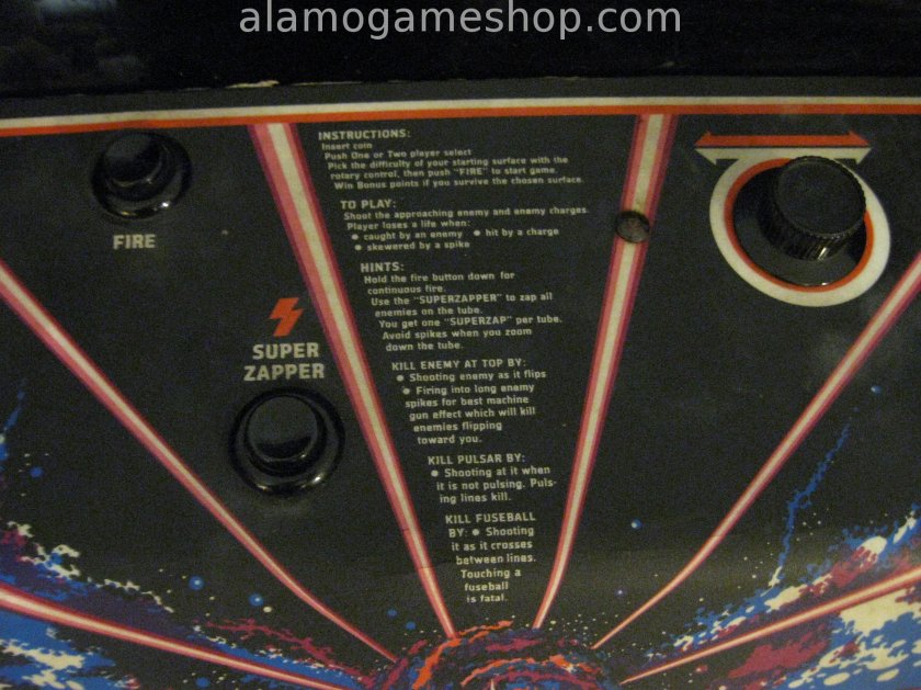 Tempest videogame by Atari 1981 - Click Image to Close