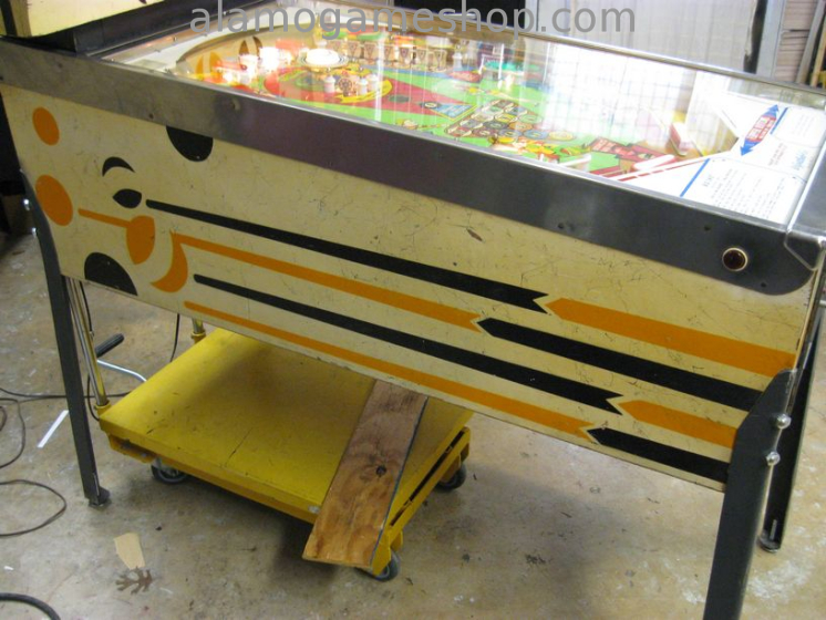 (image for) Big Shot pinball by Gottlieb 1973