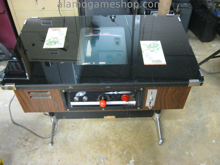 Japanese Coctail Table Arcade Game with - Click Image to Close