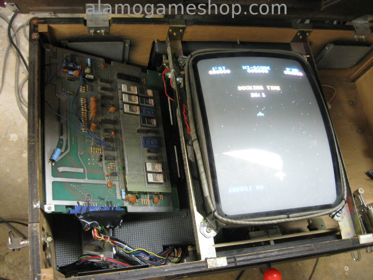 (image for) Japanese Coctail Table Arcade Game with