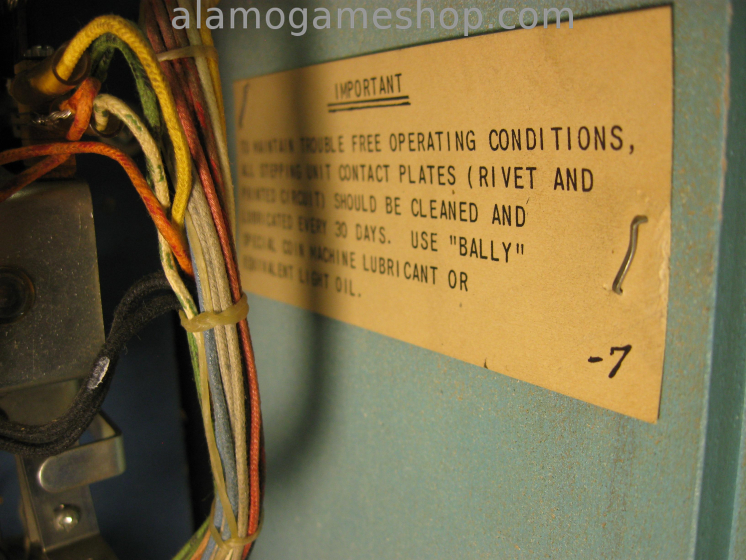(image for) Nip-It pinball by Bally 1972
