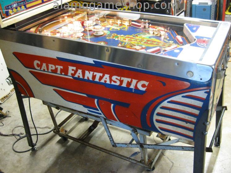 (image for) Captain Fantastic pinball by Bally 1976