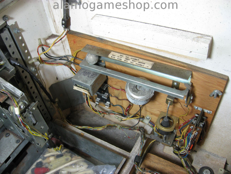 (image for) Captain Fantastic pinball by Bally 1976
