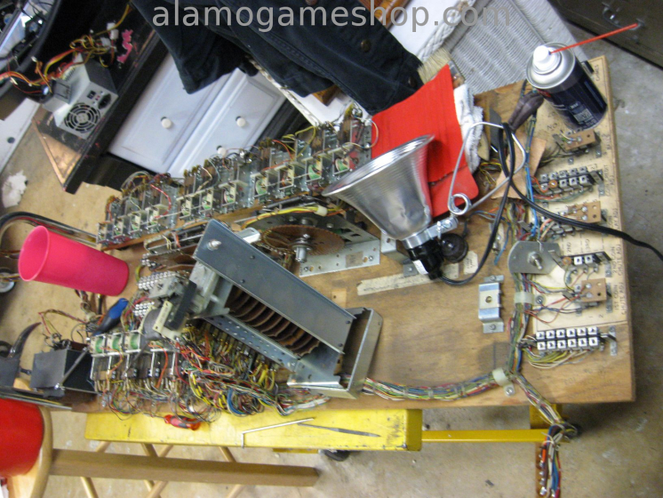 (image for) Captain Fantastic pinball by Bally 1976