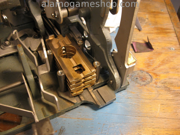 (image for) Mills Slot, Golden Nugget