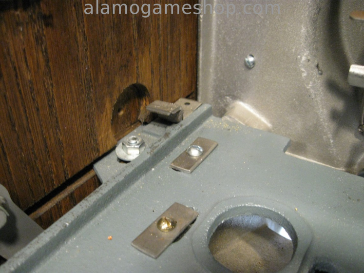 (image for) Mills Slot, Golden Nugget