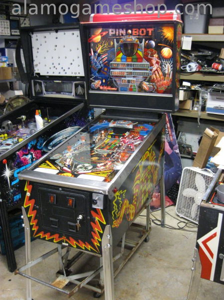 (image for) Pinbot pinball by Williams 1986