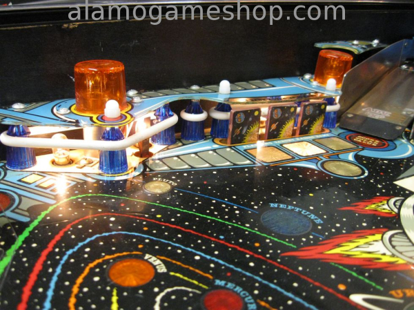 (image for) Pinbot pinball by Williams 1986