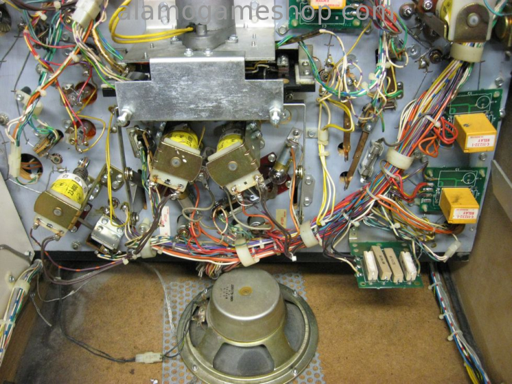 (image for) Pinbot pinball by Williams 1986