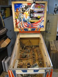 (image for) Pioneer pinball by Gottlieb 1975