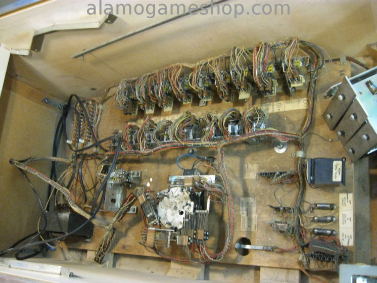 (image for) Pioneer pinball by Gottlieb 1975