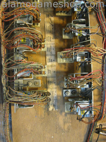 (image for) Pioneer pinball by Gottlieb 1975