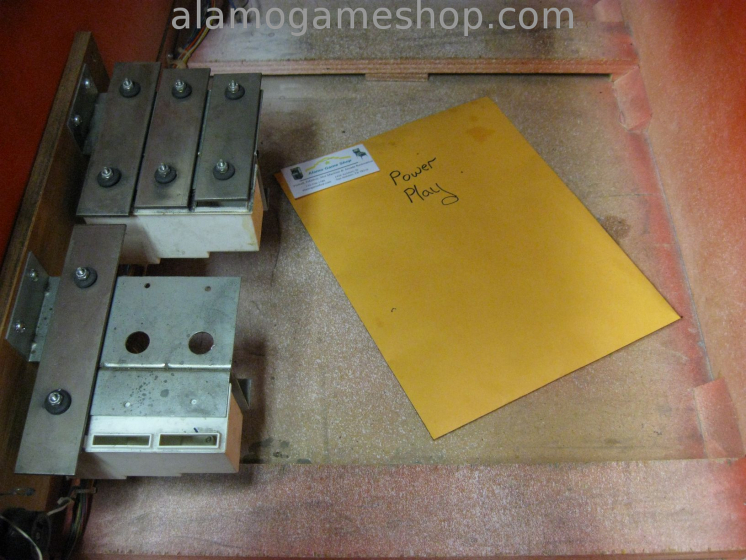 (image for) Power Play, Bobby Orr pinball by Bally