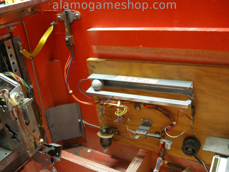 (image for) Power Play, Bobby Orr pinball by Bally